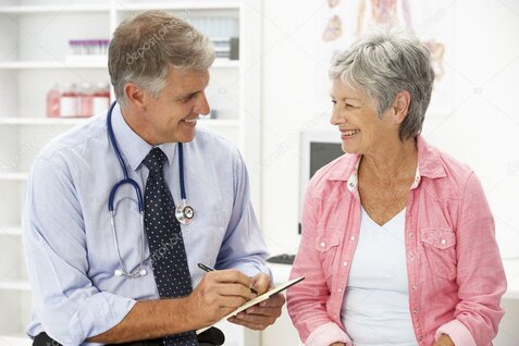 Advisor comparing Medicare plan options with a Colorado senior.